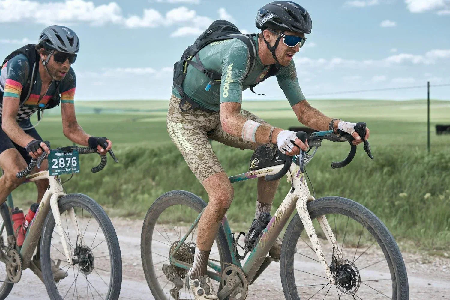 APIDURA - RACING BOLT ON TOP TUBE PACK 1L