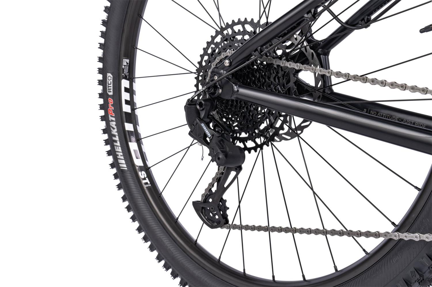 Bombtrack Cale AL — official product photograph