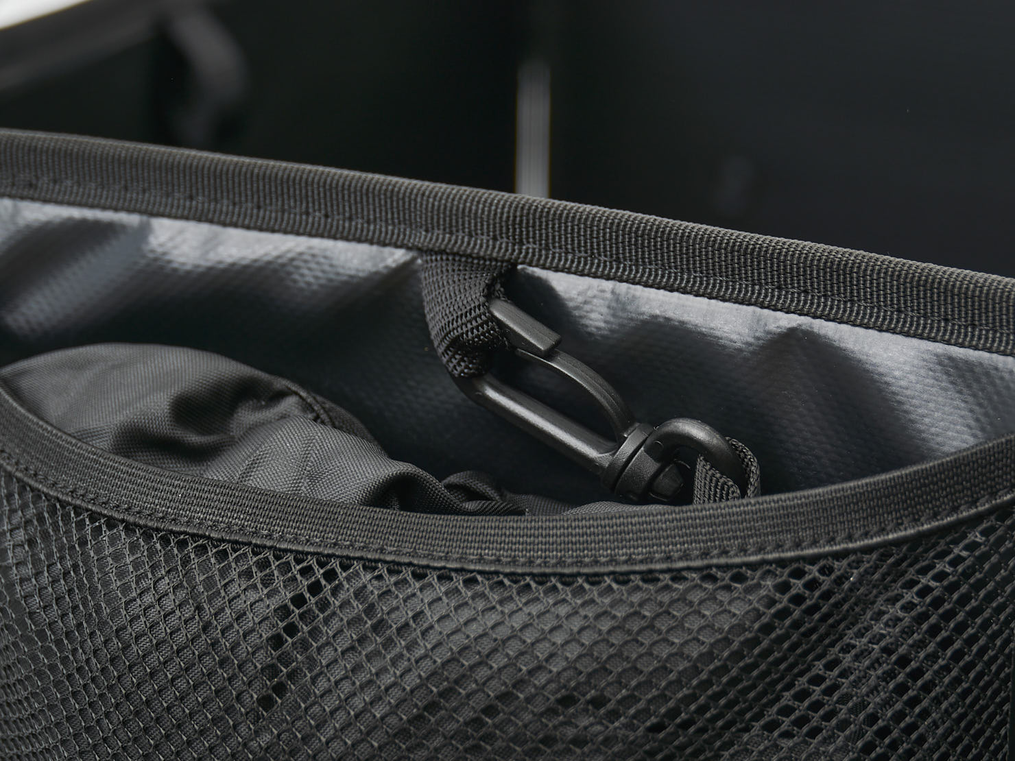 Omnium Cargo Box Rain Cover