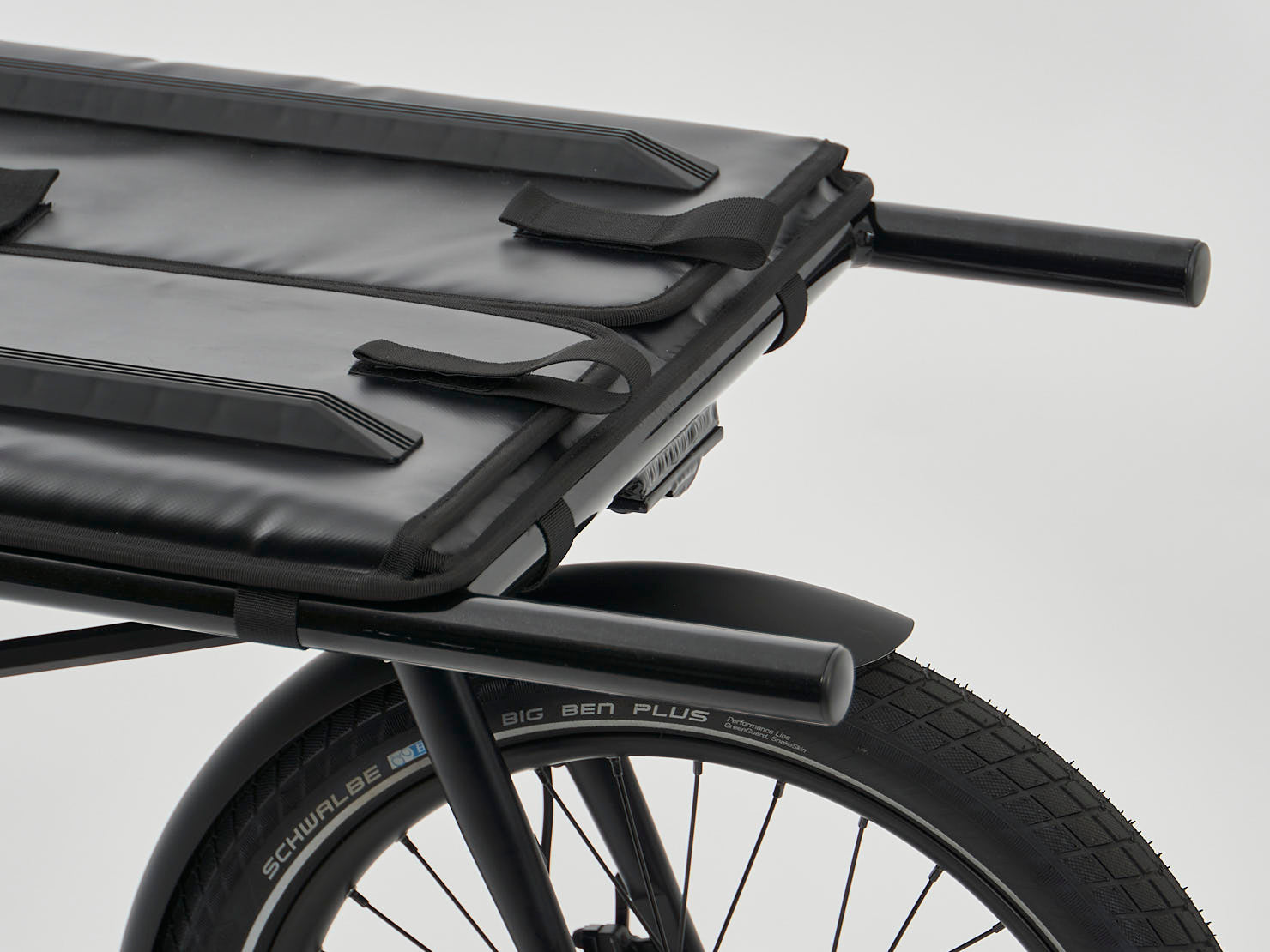 Omnium Foldable Cargo Box