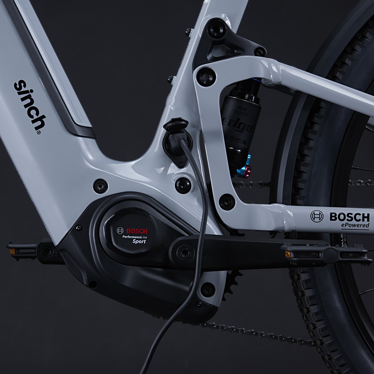 Sinch Force EZ 5 Auto 2027 – Trail Stone – battery and charging detail 1