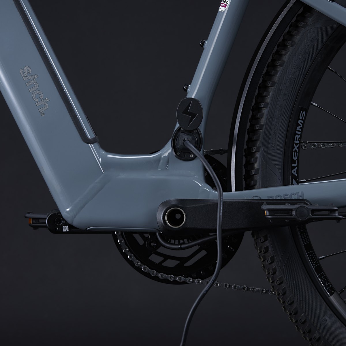 Sinch Jaunt EZ 2027 – Coastline Grey – battery and charging detail 1