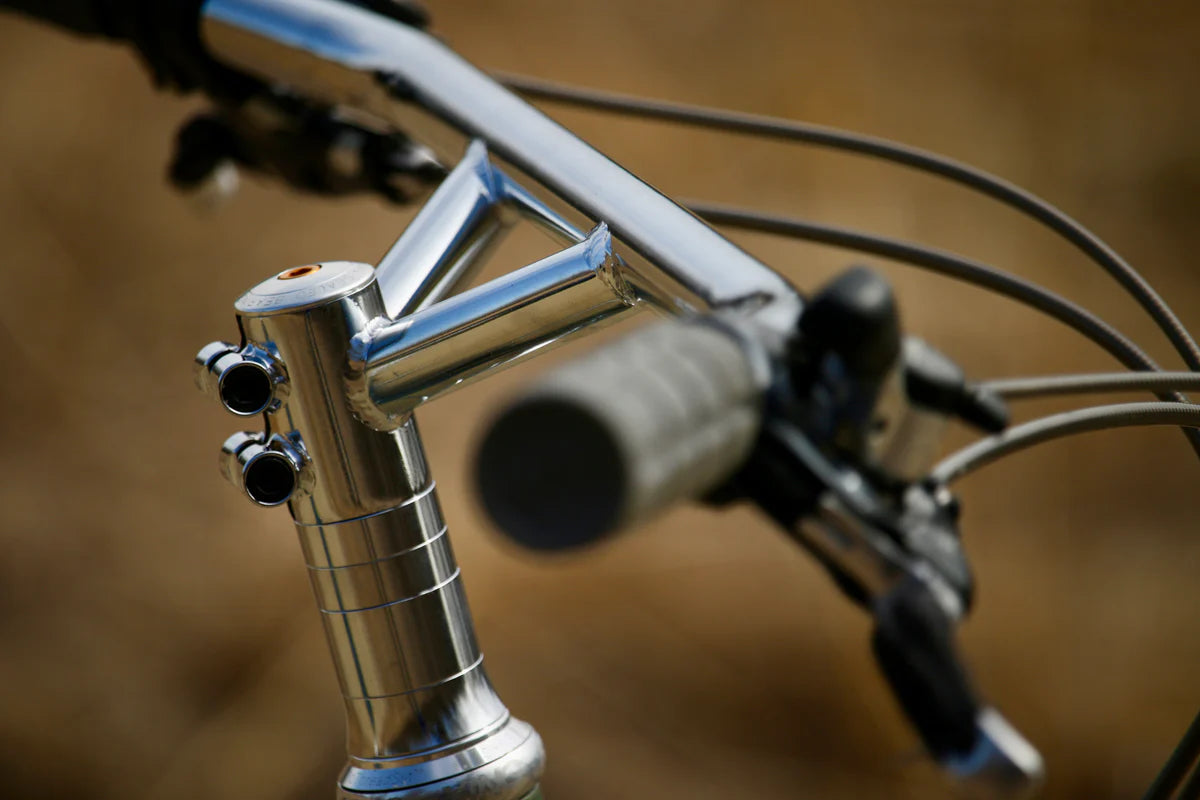 Wilde Bullwinkle Bar Satin Chrome