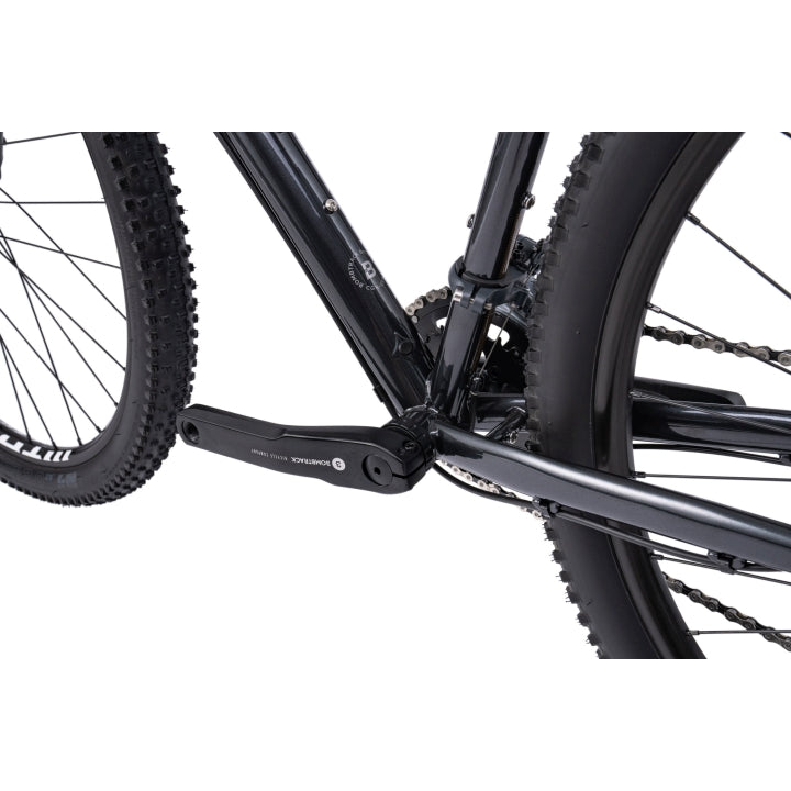 Bombtrack Beyond 1 — Metallic Black — bottom bracket and frame