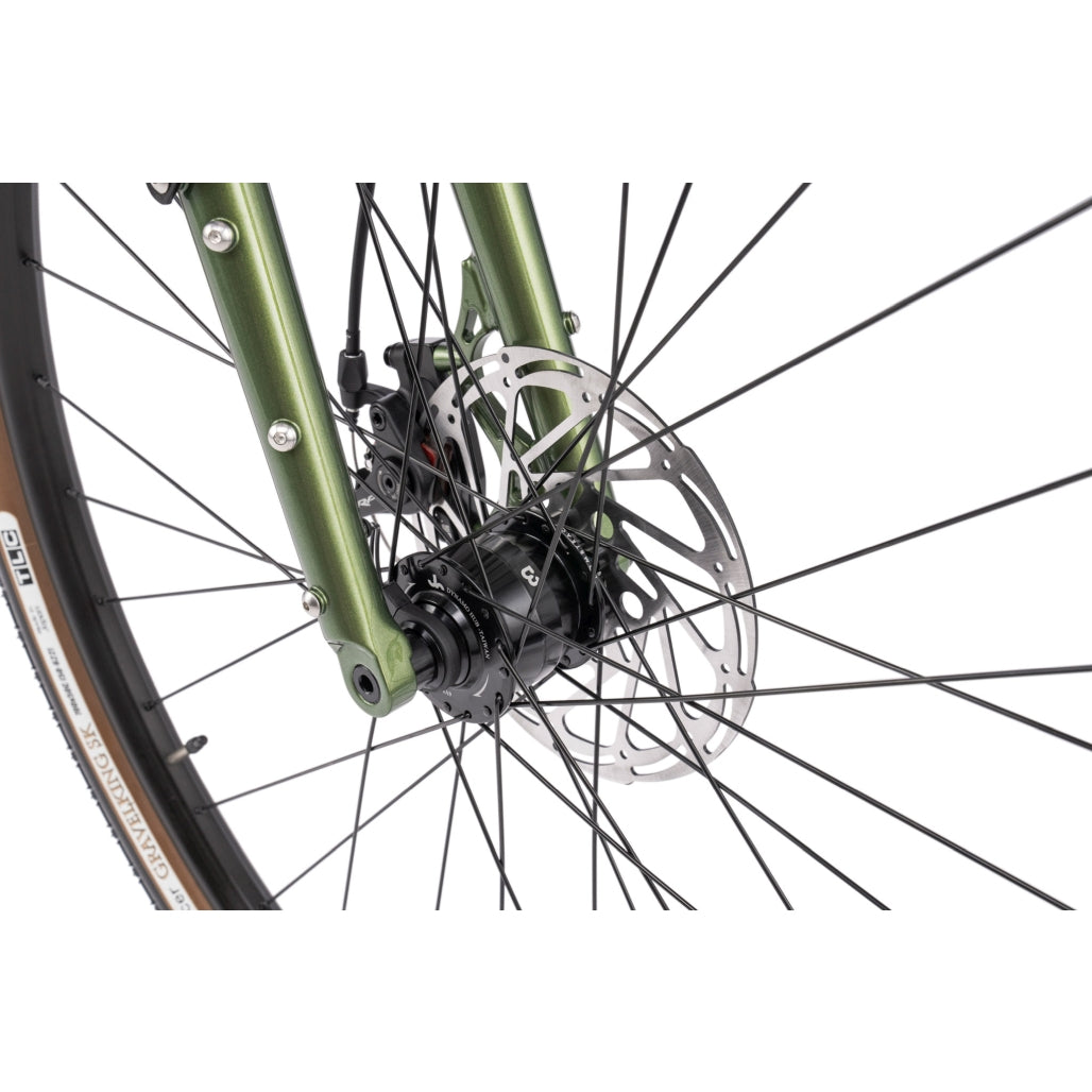 Bombtrack Beyond 2 — Metallic Green — front hub and brake