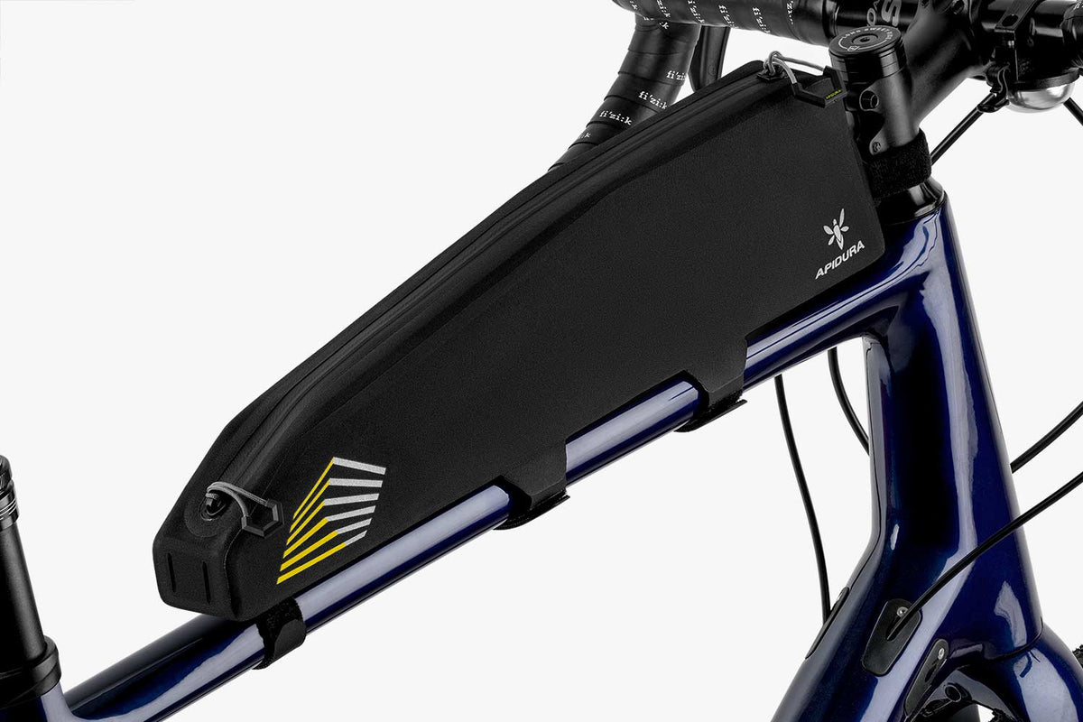 APIDURA - RACING LONG TOP TUBE PACK 2L
