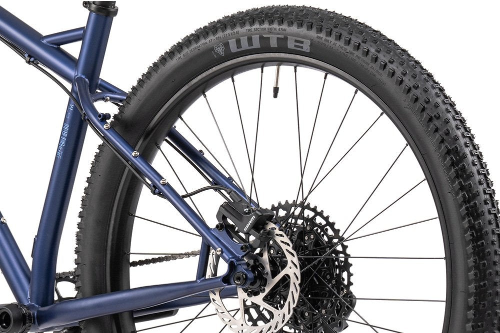 Bombtrack Beyond+ — rear wheel and drivetrain detail