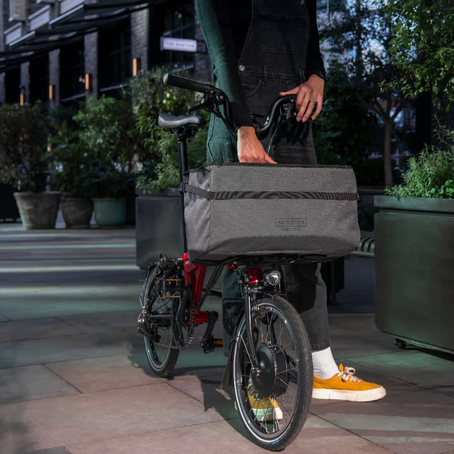Brompton Electric Basket Bag – Dark Grey