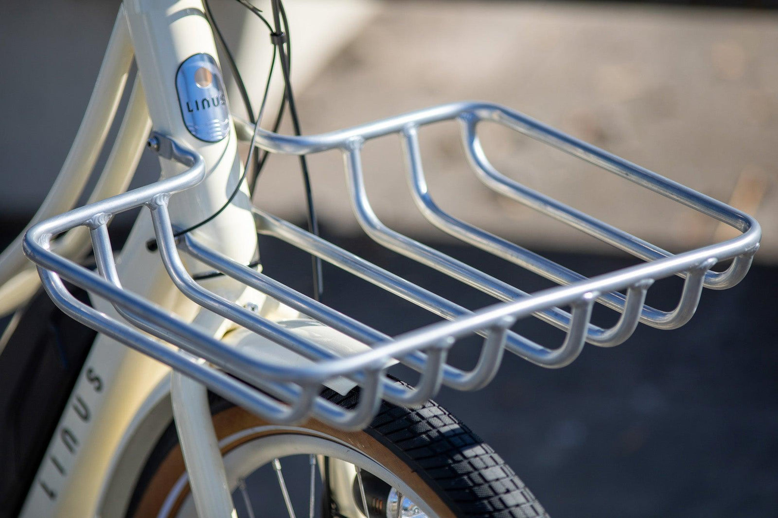 Linus Ember-Linus-Bicycle Junction