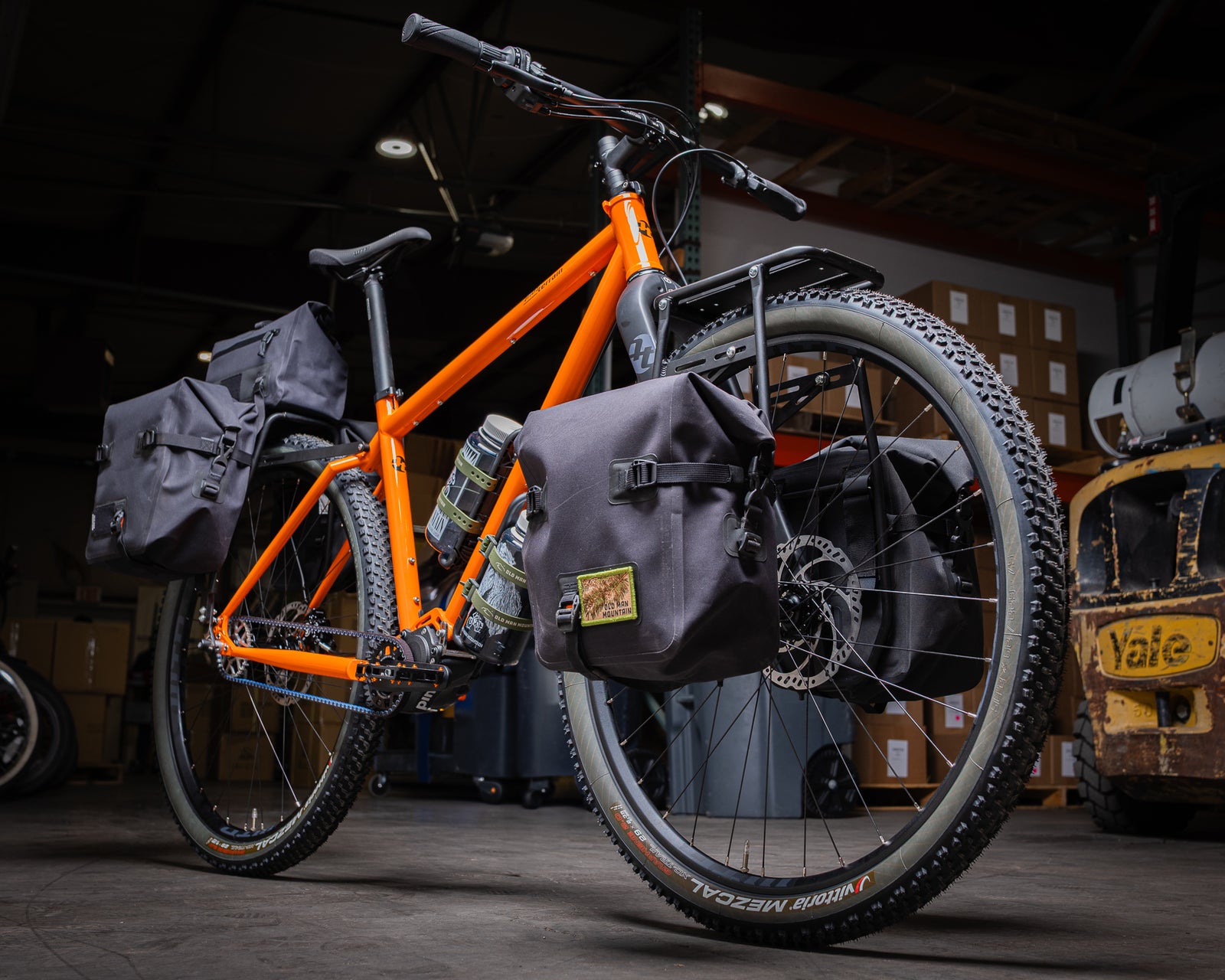 Old Man Mountain - Impala Lowrider Front Rack