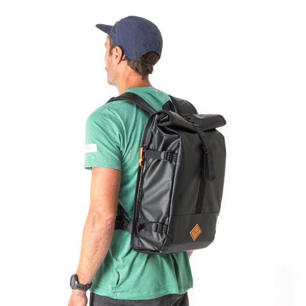 Rolltop Backpacks 22L11  tn