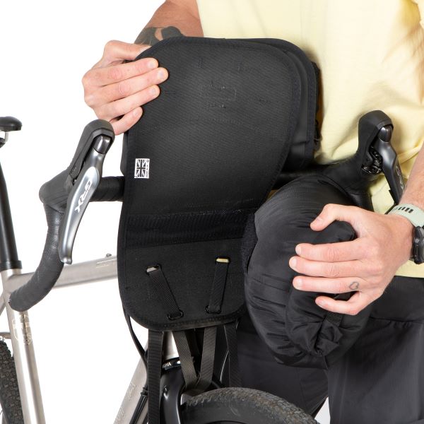 holster-bar-bag-plus9