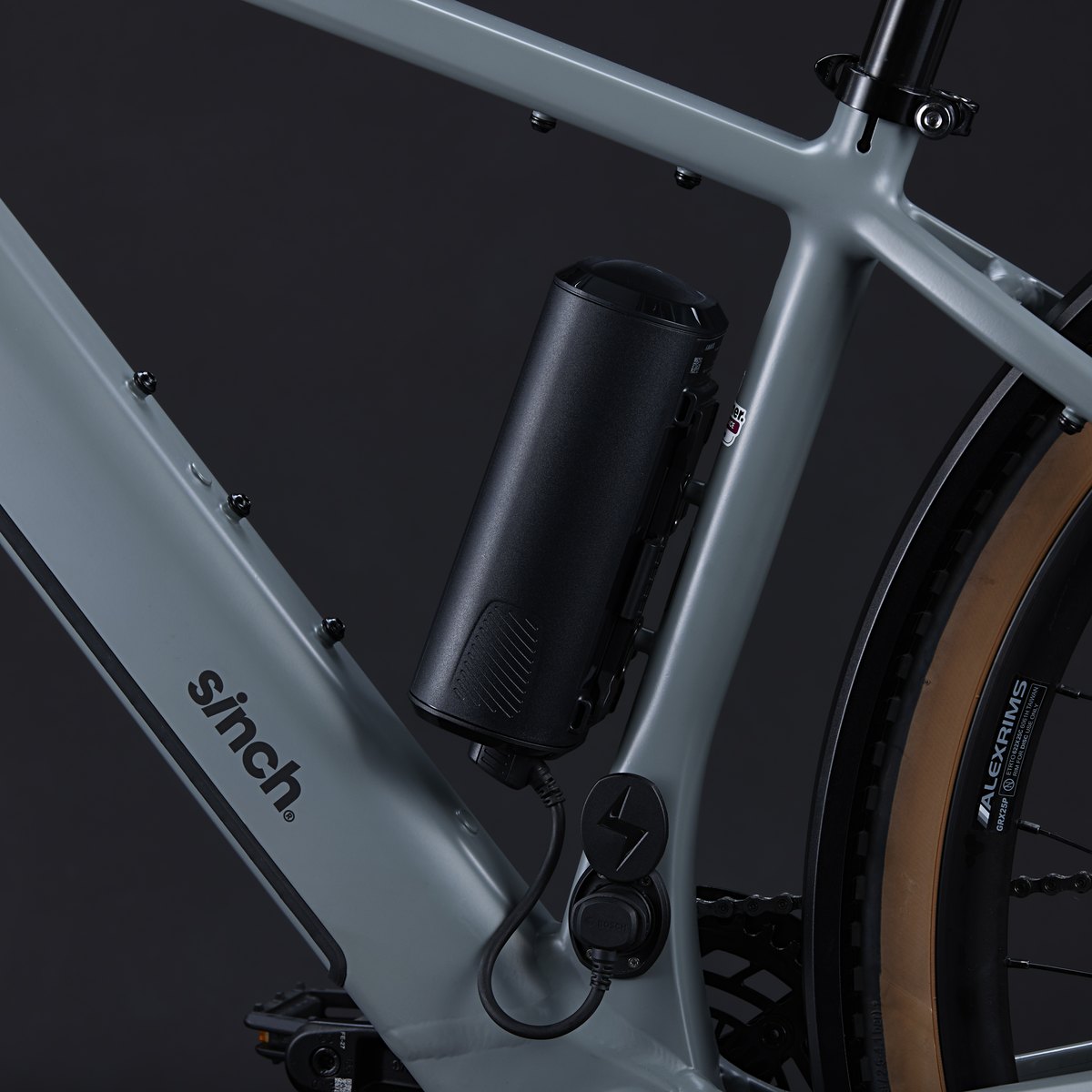 Sinch Rush 2027 – Matte Metro Grey – motor and drivetrain detail 1
